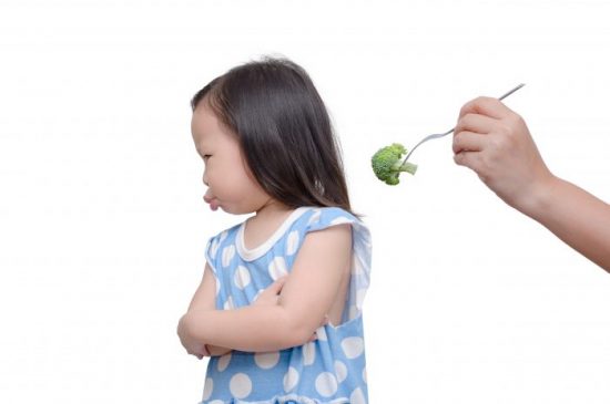 Child refusing to eat broccoli